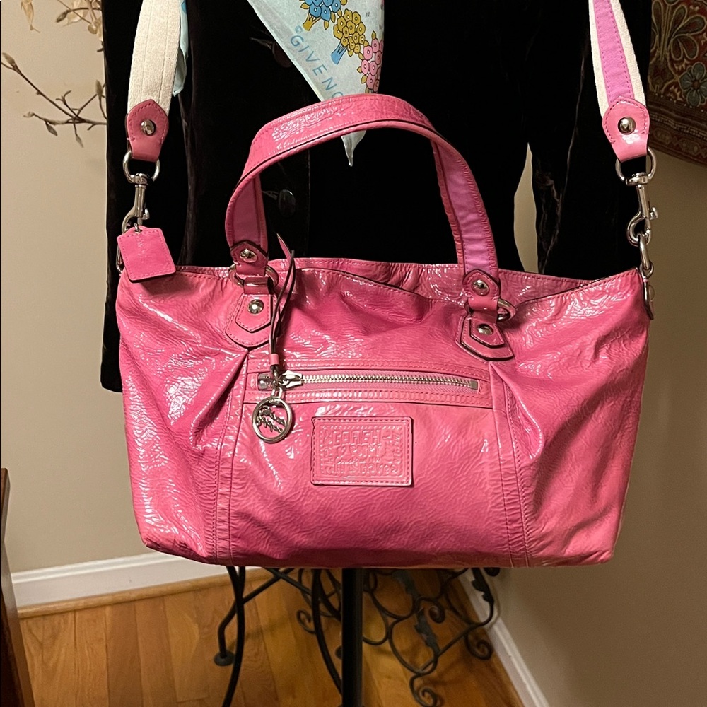 Coach Pink Patent Leather Shoulder Bag, vintage, poppy, - Picture 16 of 17